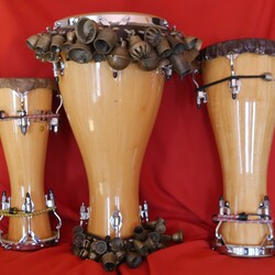 batá drums